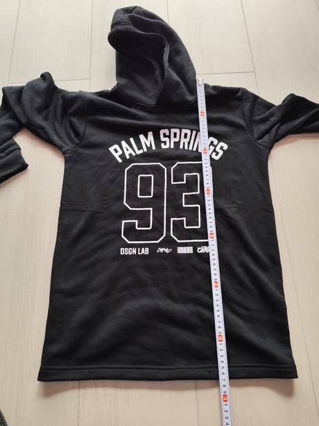 Predám chlapčenskú mikinu, 170