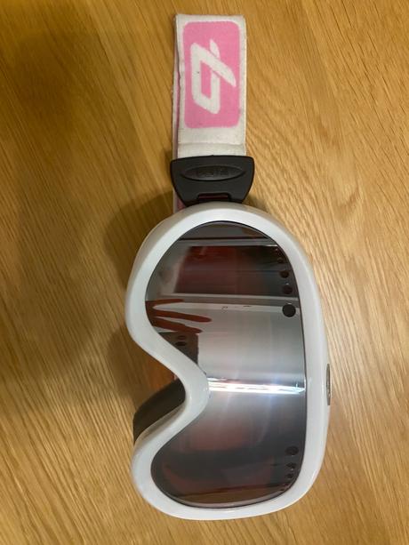 Dámske lyžiarske okuliare bollé, 