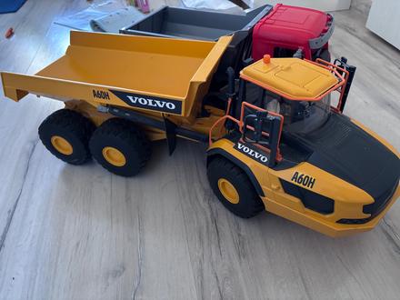 Volvo a mercedes nakladiak, 