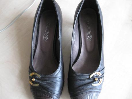 Tmavohnedné lodičky s ozdobou, 36