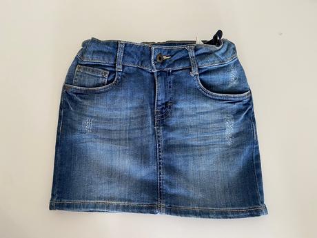 Suknička, takko,152