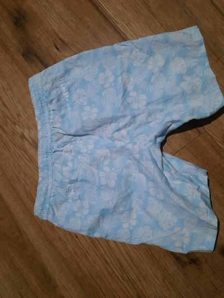 Kraťasky_ chn4, sinsay,140