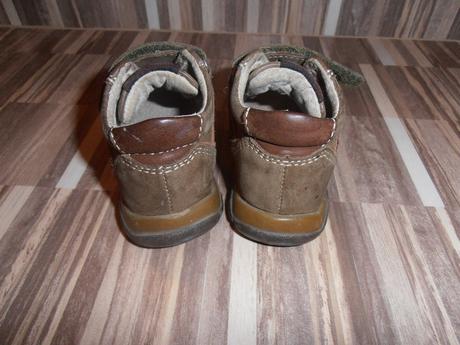 Topánočky, 19