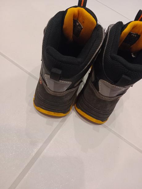 Čižmy fila, deichmann,34