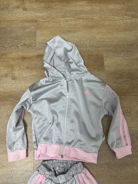 Strieborno - ružová súprava, 98