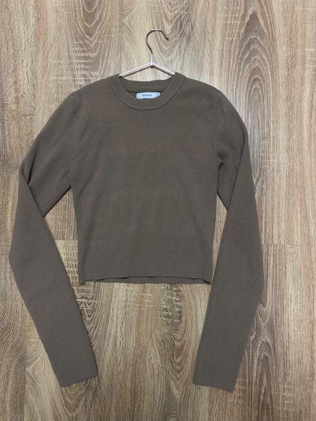 Sveter, crop top, reserved,m