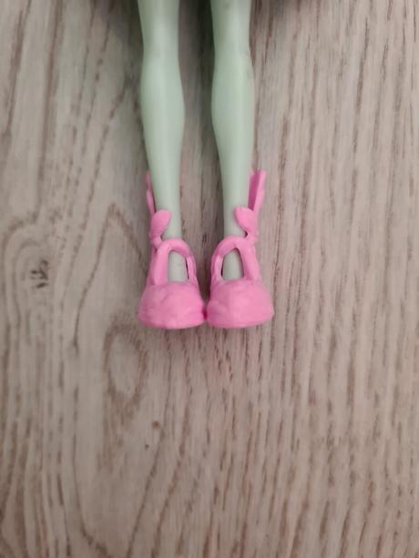 Barbie,