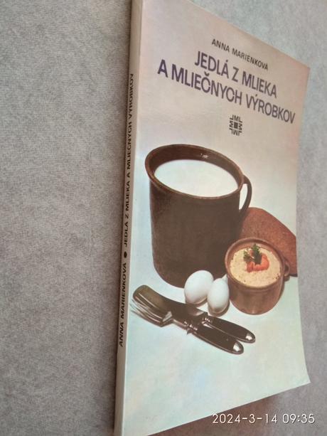 Retro kniha - jedlá z mlieka a mliečnych výrobkov, 