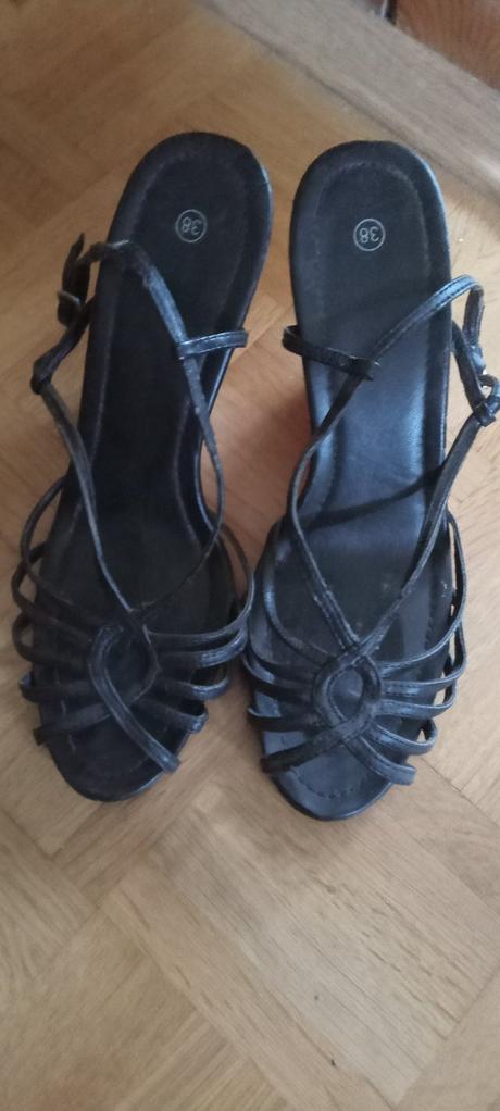 Čierne supr sandálky, 38