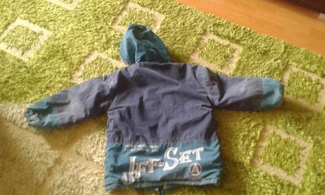 Zaujímavá bundička, 128