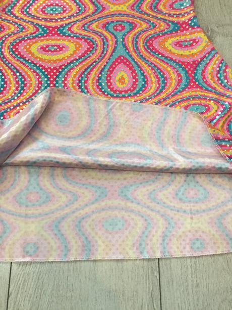 Dievčensky kostym disco diva 12-14 rokov, 