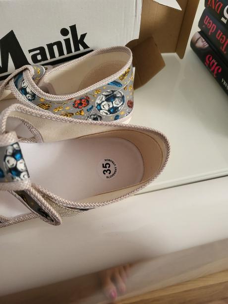 Manik papuce, manik,35