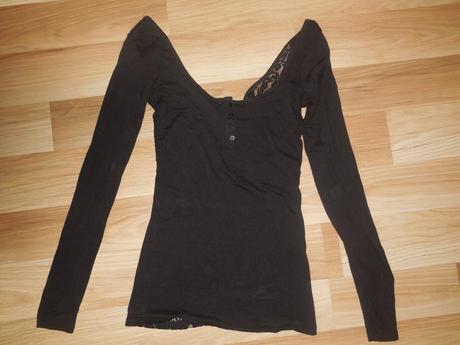 Čierne tričko s čipkovaným chrbtom, bershka,s