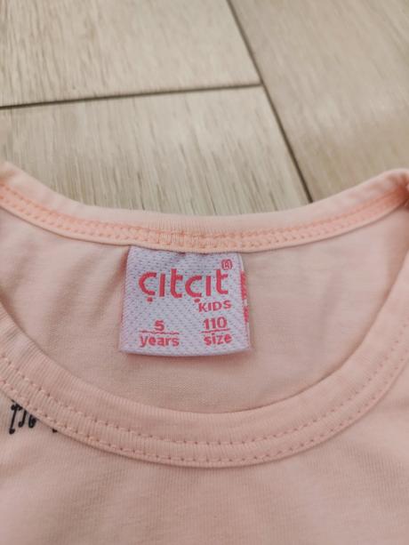 Predĺžené tričko, 110