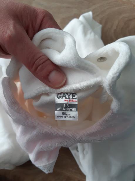 Dievčenské dupačky, 56