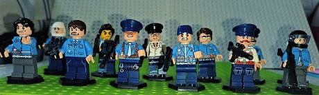 Policia 12 ks sada so zbranami, 