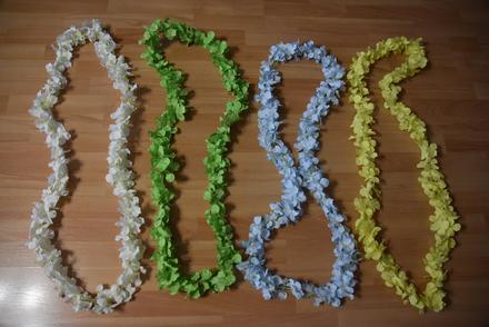 Havajské kvety na krk,