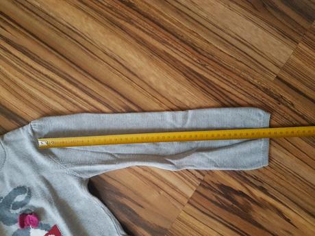 Predlzeny pulover, 128