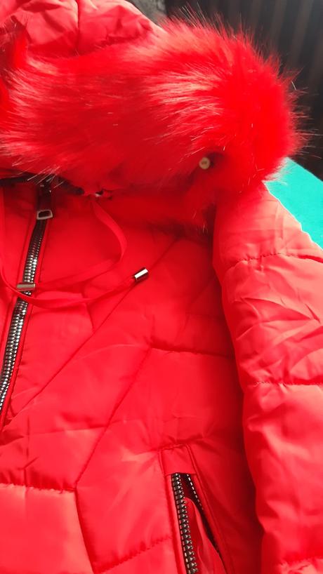 Zimna bunda, s