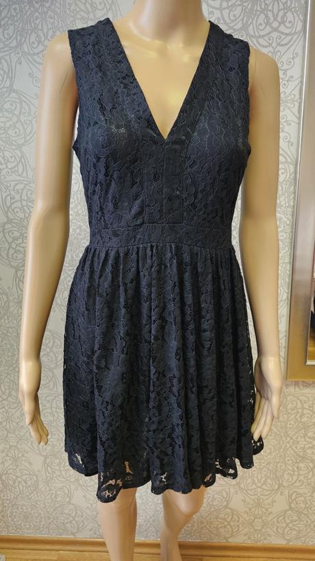 Čipkované šaty, yumi,38