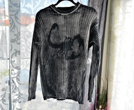 Pánsky sveter so škorpiónom-l, l