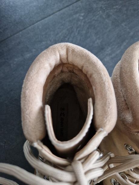 Kotníkové topánky, 38