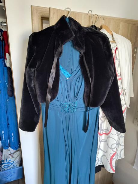 Kozusinove bolerko, 42