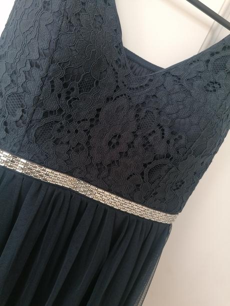 Slávnostné šaty, s