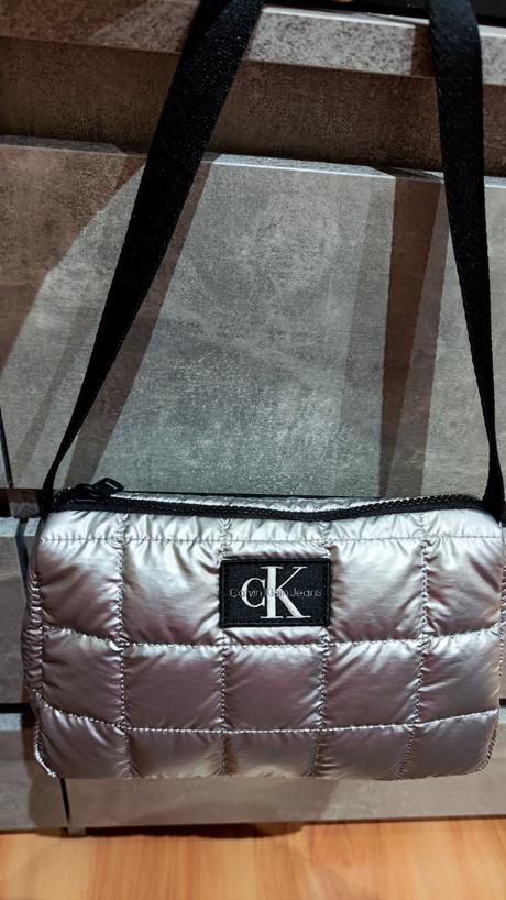 Calvin klein strieborná kabelka, calvin klein