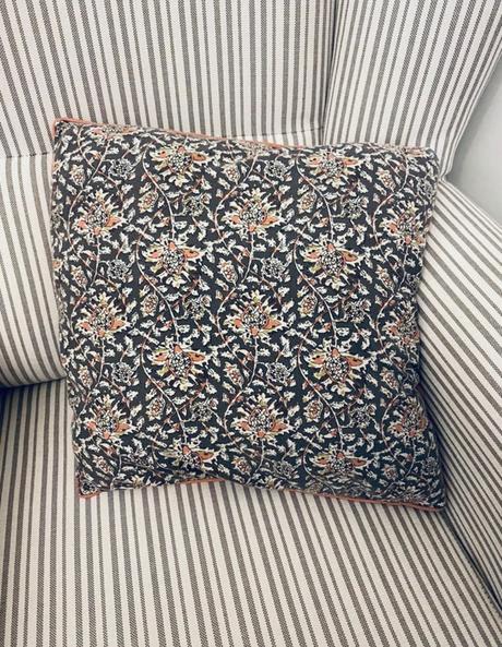 Dekoracny vankus 40x40, 