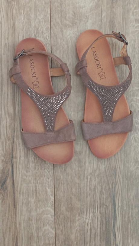 Kožené sandálky 35/36 (už s poštovným), lasocki,36