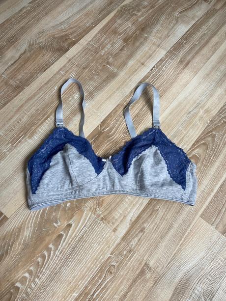 Podprsenka na kojenie, 90,b