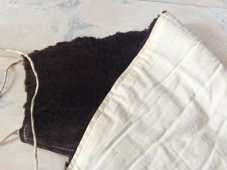 Kožušinový ľadvinový pás/ strihaný baran,