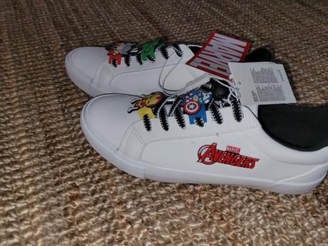 Tenisky, reserved,40