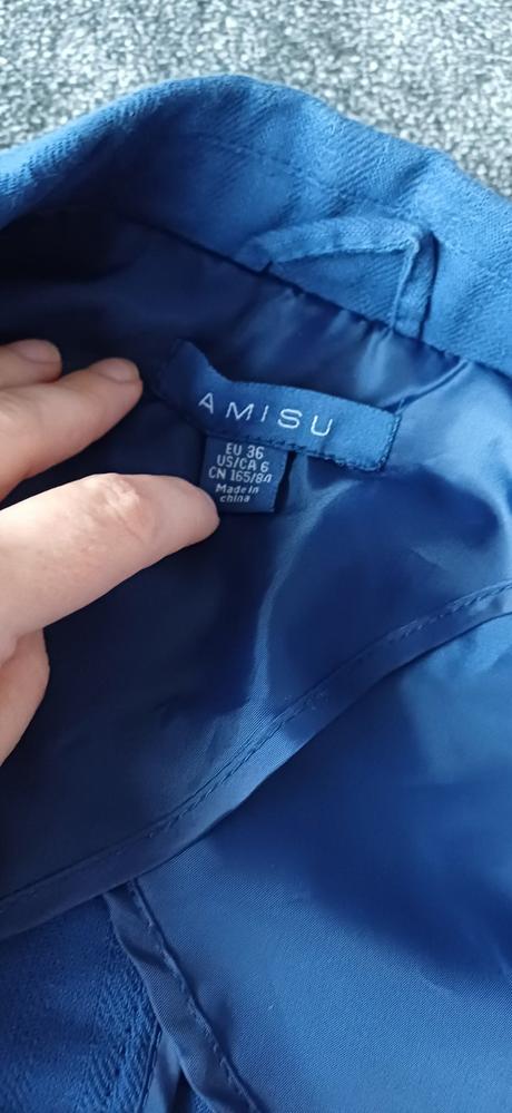 Krasne vzdusne sako v.36, 36