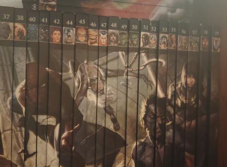 Ultimátny komixovy komplex marvel a komixy batman, 