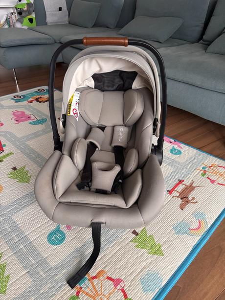 Autosedačka vajíčko nuna arra next hazel 2023, nuna