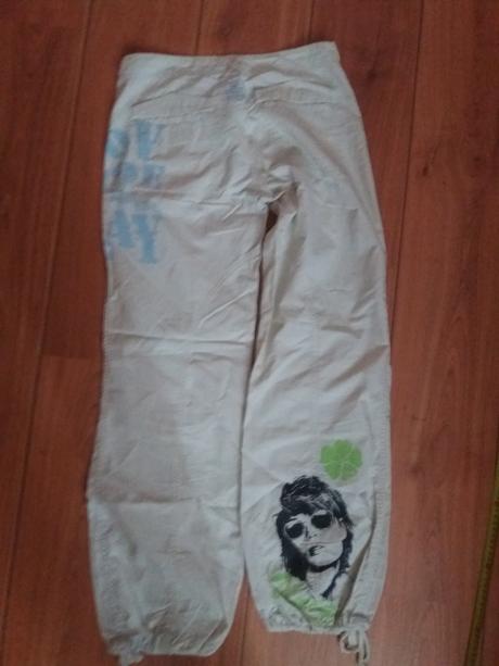 Dámske lahké retro nohavice, 34