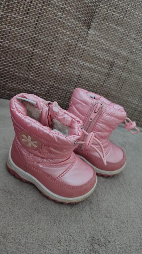 Snehule 20, sinsay,20