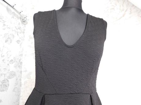 Pekne šaty, gina,36