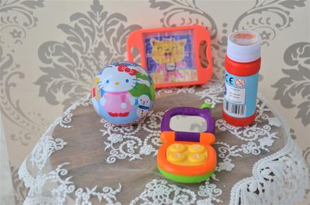 Mix rôznych hračiek, 