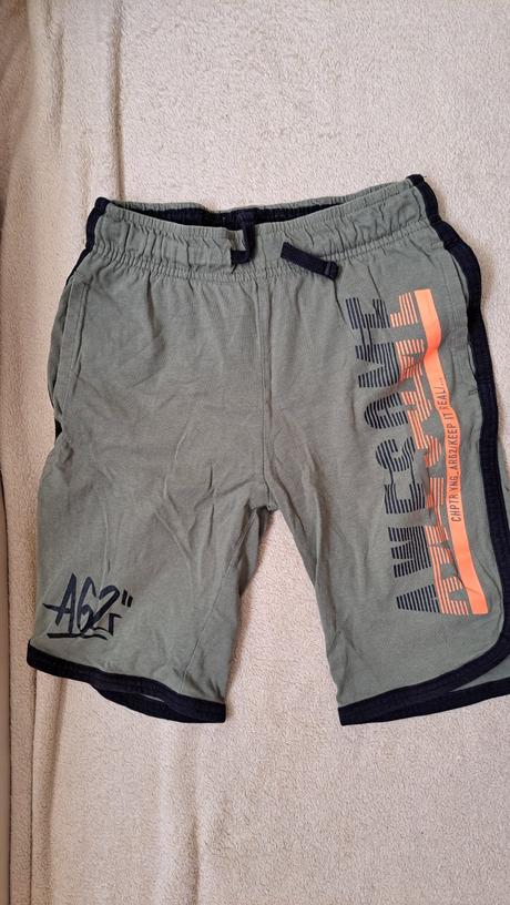 Predám kraťase, 134