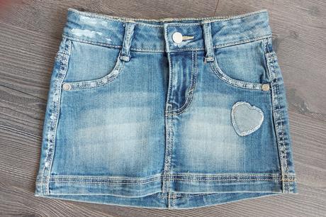 Riflova mini sukna, benetton,104