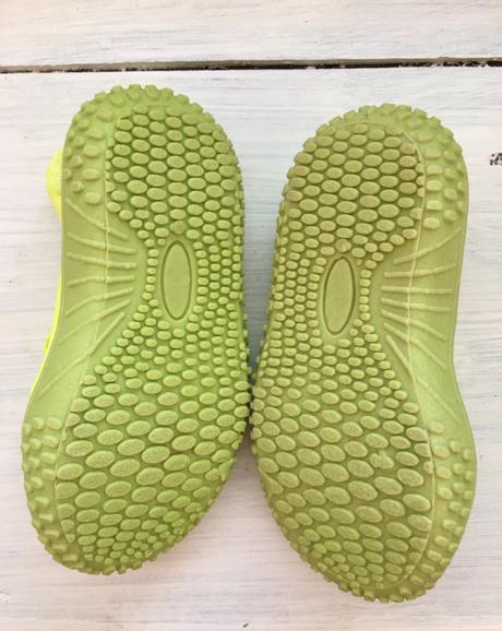 Topánky do vody, 22