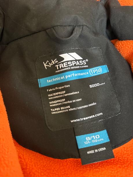 Zimná vetrovka trespass, 140