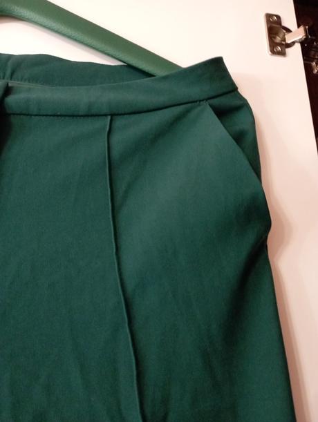 Tmavozelené nohavice, esmara,40