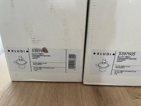 Kúpeľňové príslušenstvo - nové,