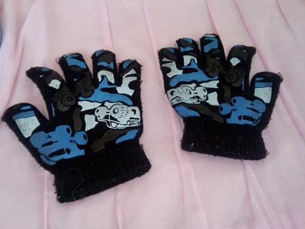 Rukavičky pre 3-4roč., 104