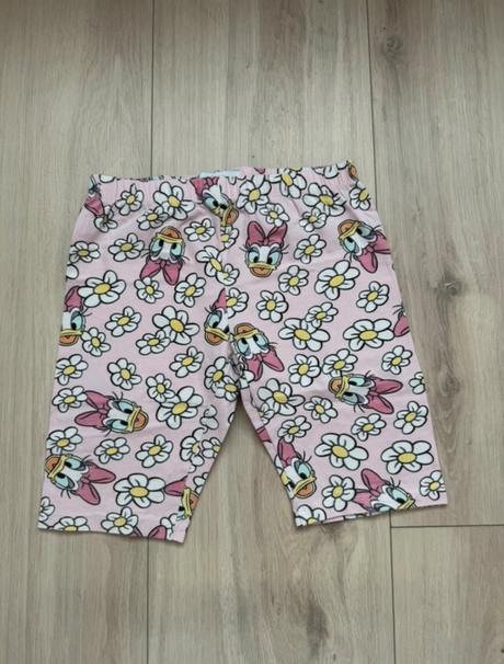 Bermudy, reserved,152