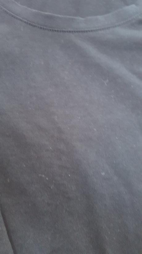 Tričko s deravými rukávmi, 158